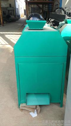 一正重工DGZ-22型對(duì)輥擠壓造粒機(jī) 肥料加工設(shè)備廠家直銷 質(zhì)量保證 信譽(yù)第一圖片_高清圖_細(xì)節(jié)圖-鄭州一正重工機(jī)械 -